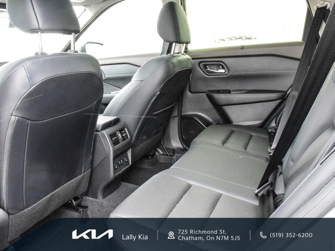 2023 Nissan Rogue SV Midnight Edition New Arrival | Midnight Edition | Clean CarFax | Low KMs Photo