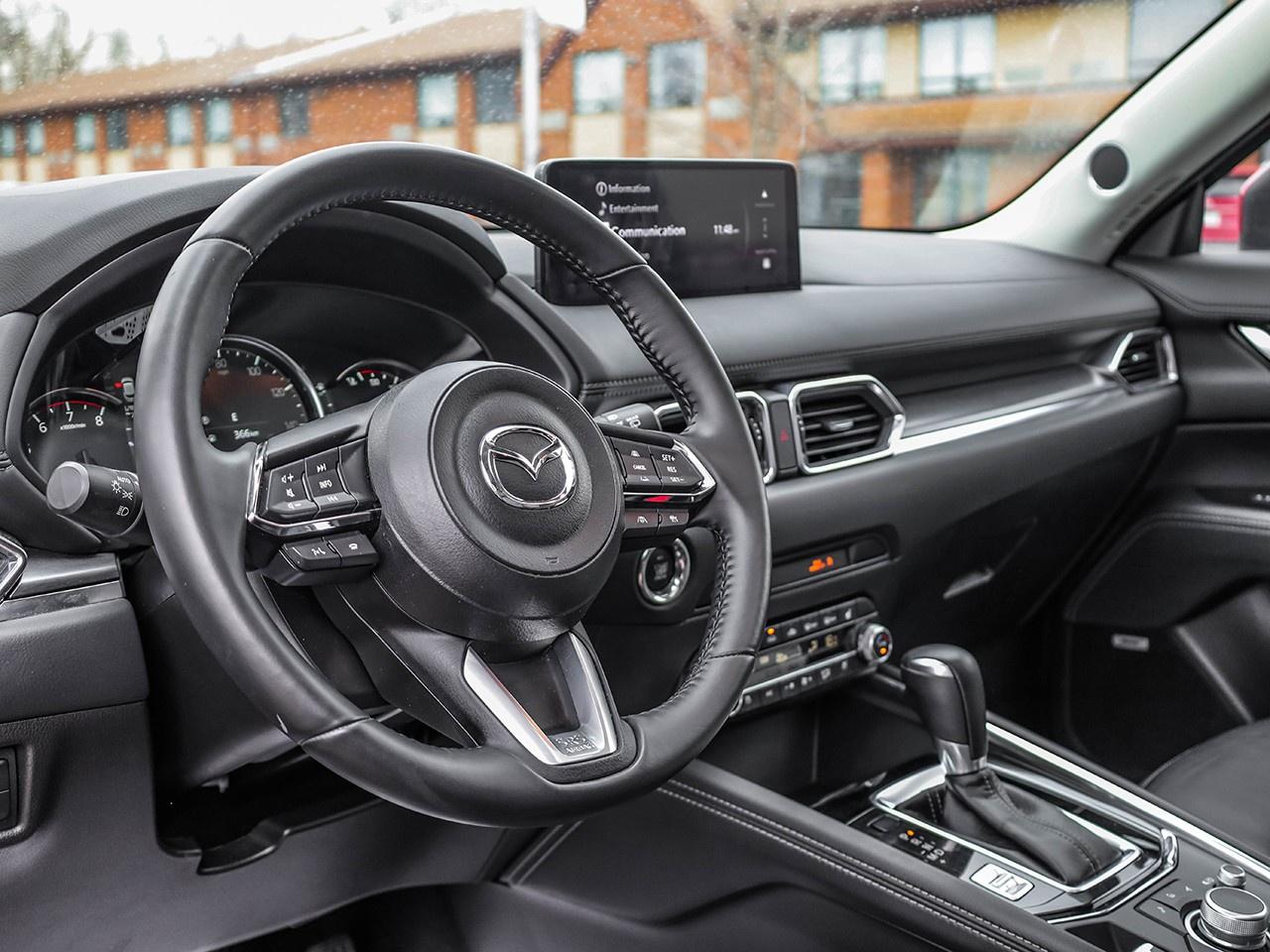 2025 Mazda CX-5 GT Photo