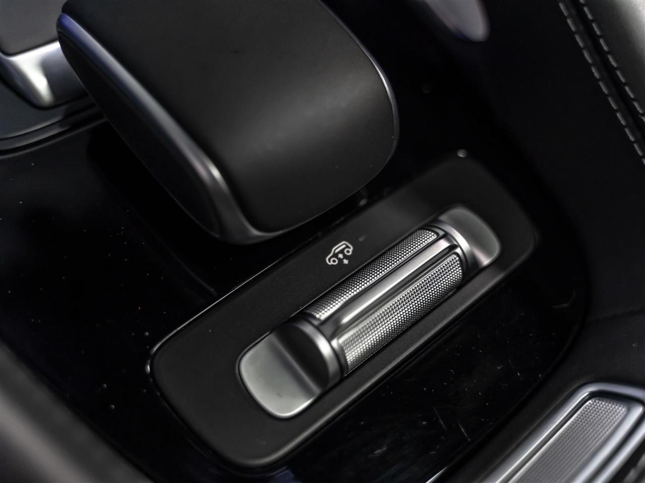 2024 Mercedes-Benz GLS AMG GLS 63|BRABUS WHEELS|PREMIUM REAR SEAT PKG|NIGHT PKG Photo