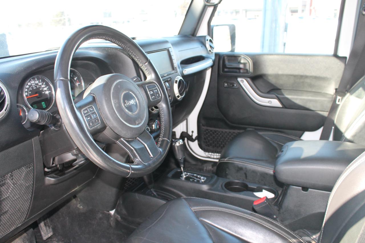 2017 Jeep Wrangler Sahara Photo