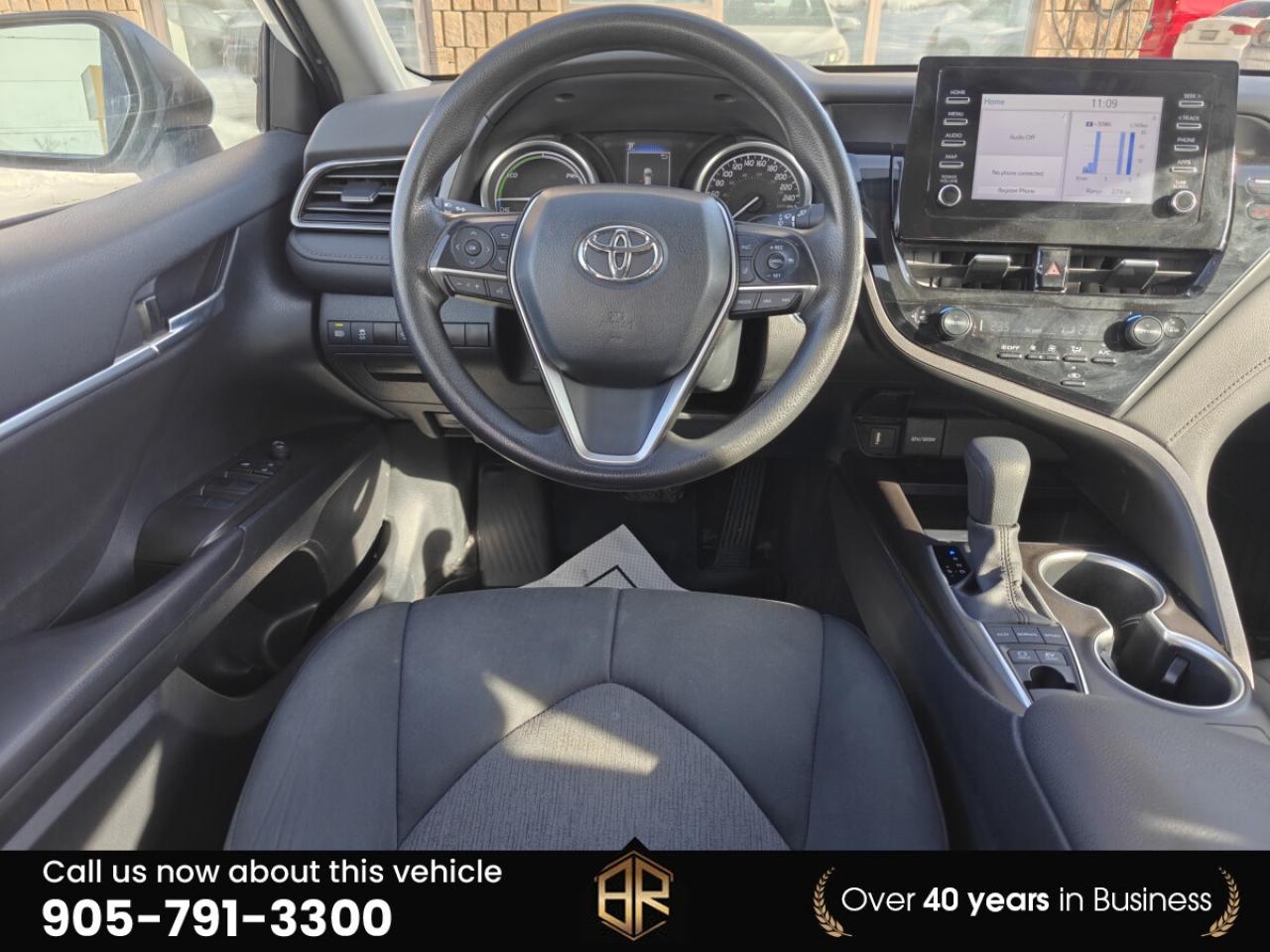 2023 Toyota Camry Hybrid LE | No Reported Accidents Photo