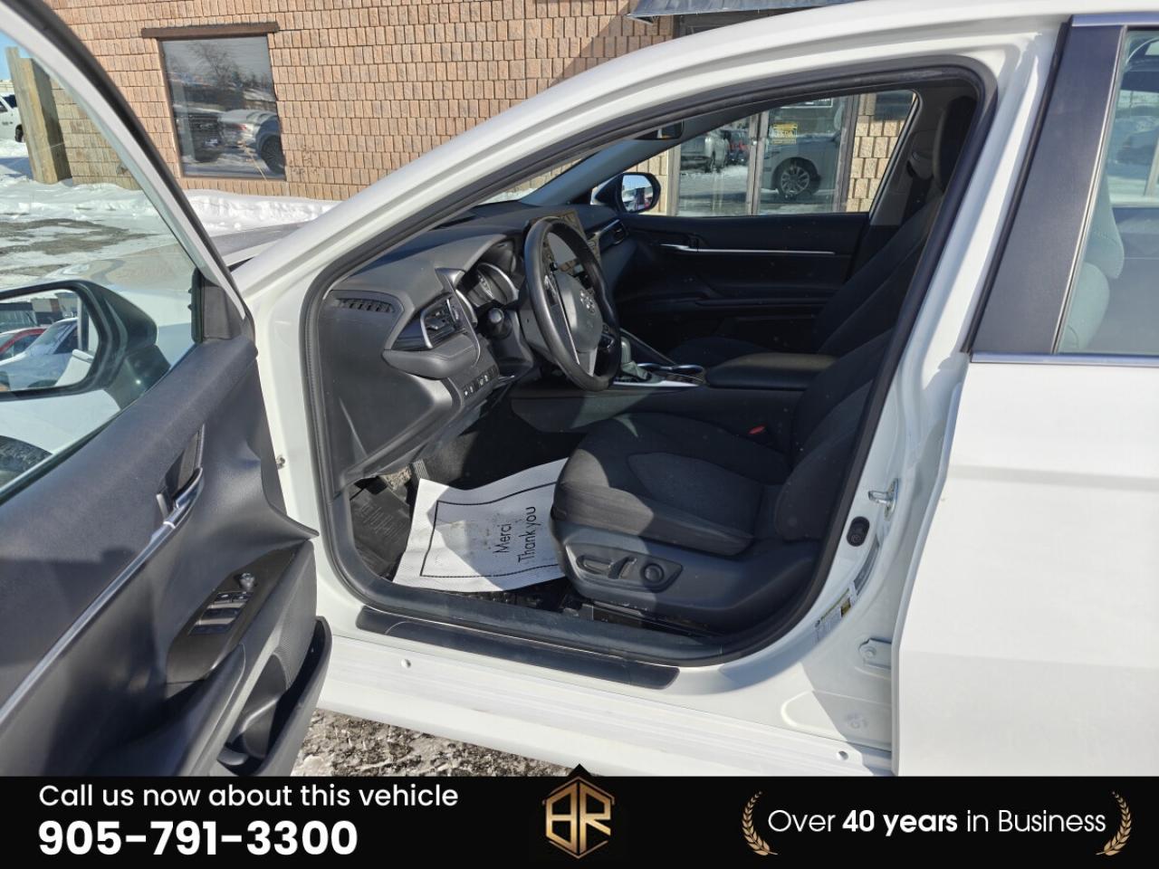 2023 Toyota Camry Hybrid LE | No Reported Accidents Photo