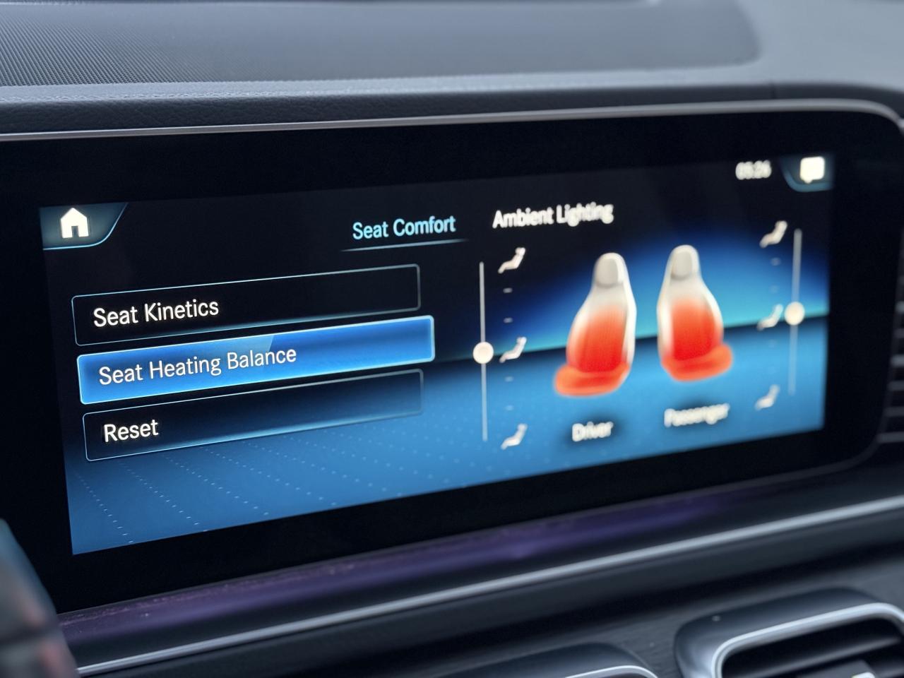 2022 Mercedes-Benz GLE-Class 350 //AMG PKG | BURMESTER | HUD | 360 CAMERA Photo