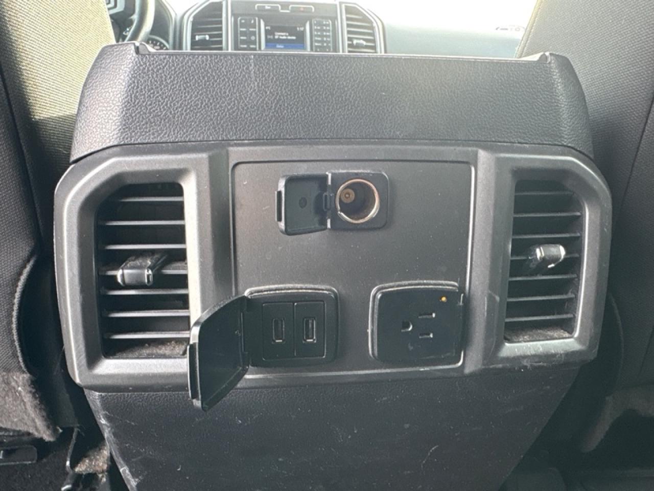 2017 Ford F-150 XLT Photo