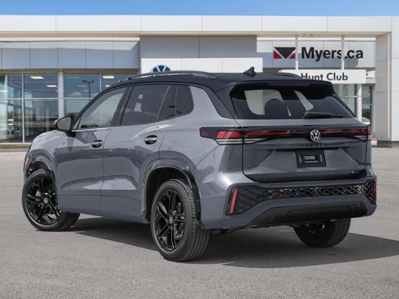 2026 Volkswagen Tiguan Comfortline R-Line Black Edition Photo