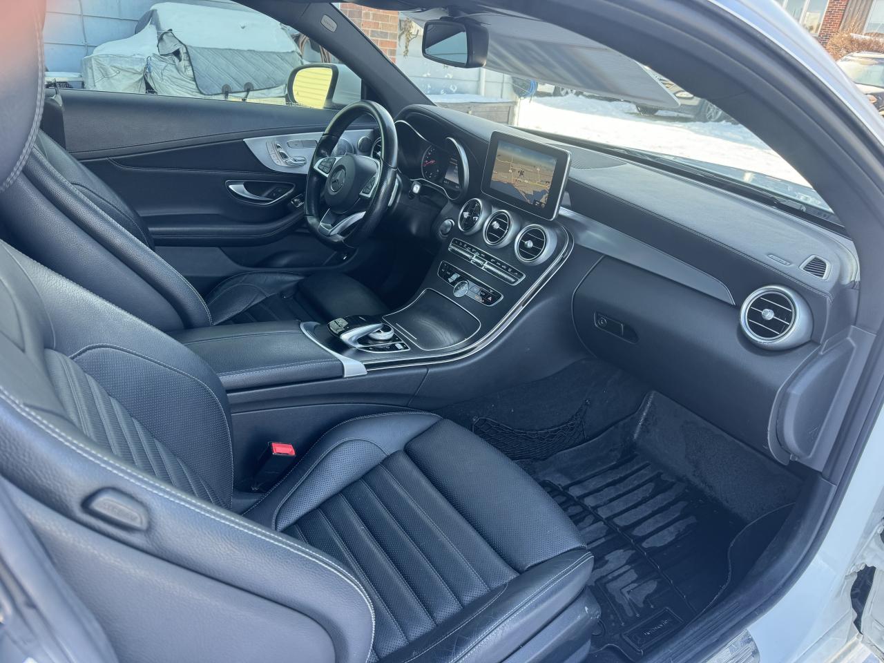 2017 Mercedes-Benz C-Class C 300 Photo