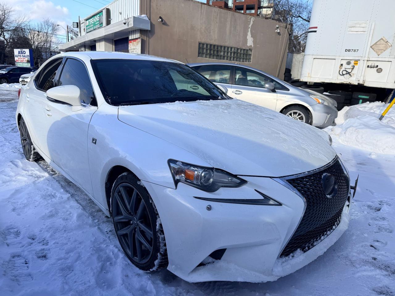 2015 Lexus IS 250 F Photo2