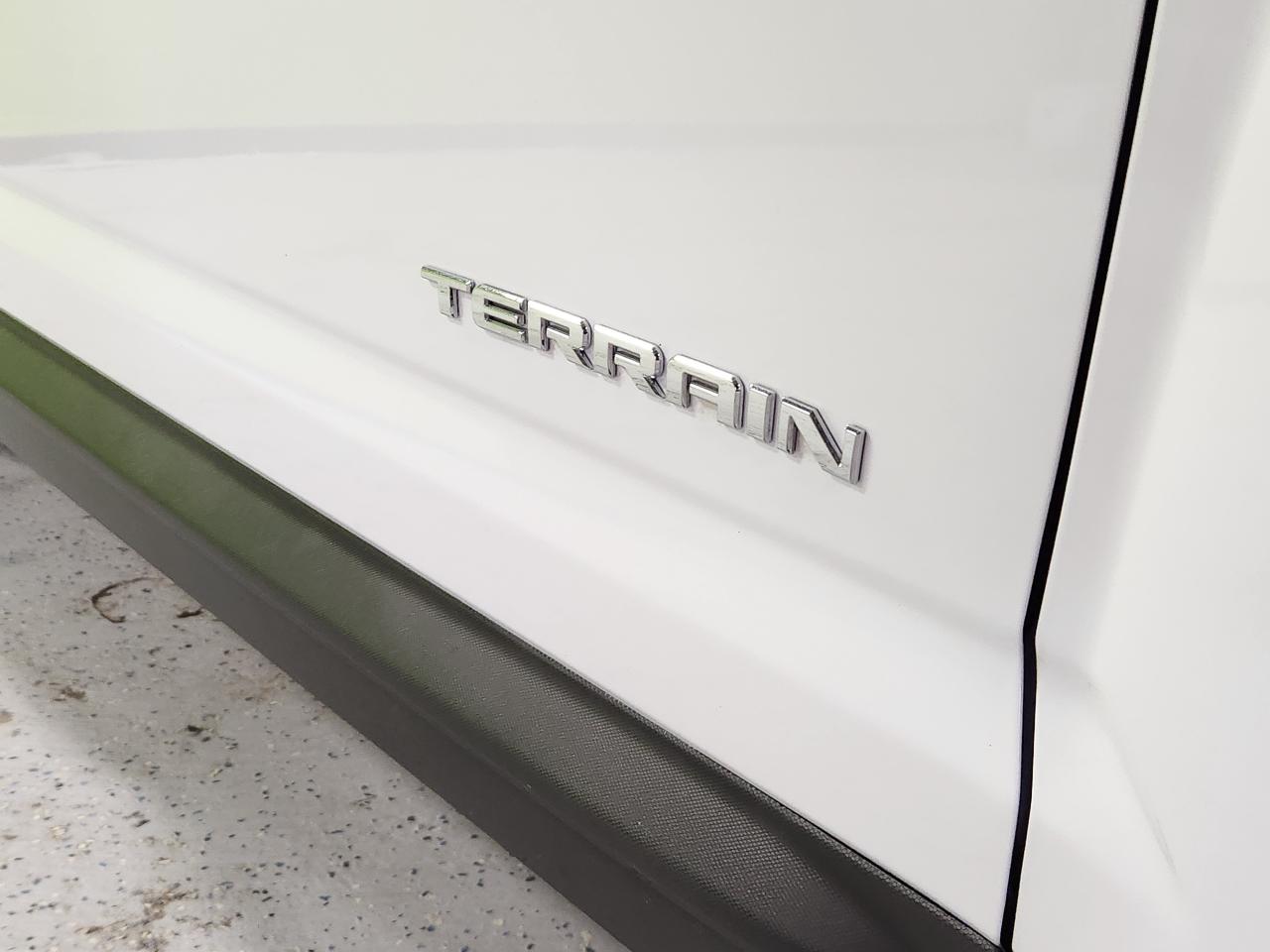 2017 GMC Terrain SLE AWD H-TED SEATS REAR CAM SUNROOF NO ACCIDENTS Photo