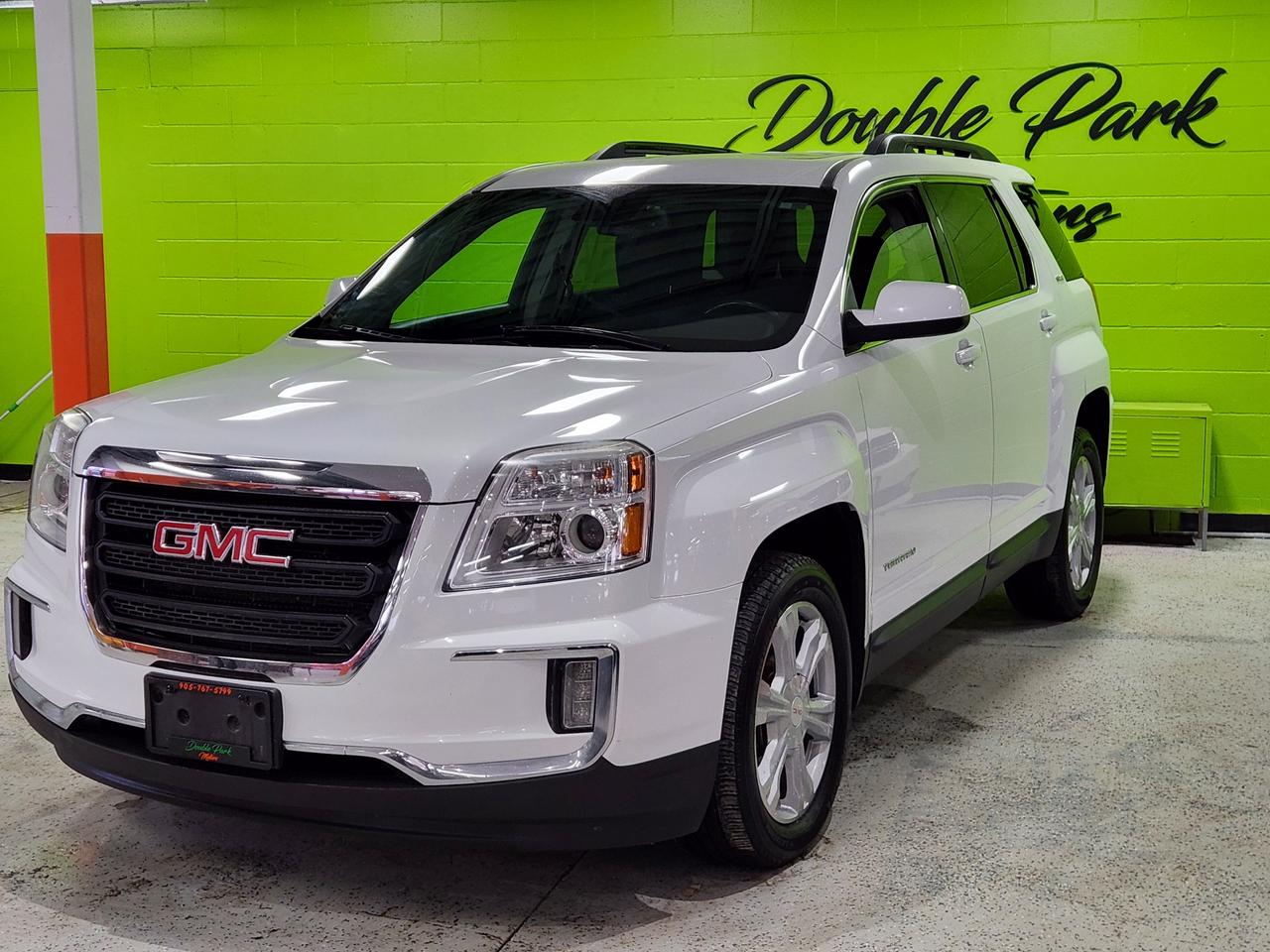 2017 GMC Terrain SLE AWD H-TED SEATS REAR CAM SUNROOF NO ACCIDENTS - Photo #1