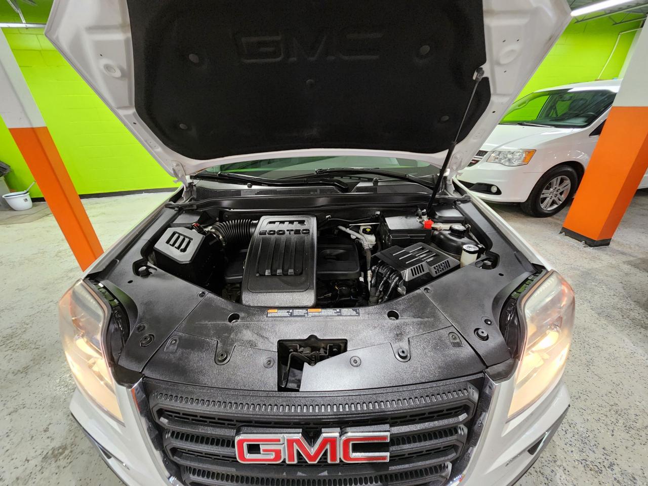 2017 GMC Terrain SLE AWD H-TED SEATS REAR CAM SUNROOF NO ACCIDENTS Photo