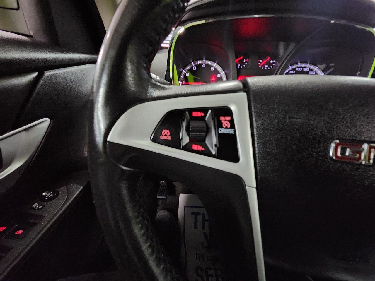 2017 GMC Terrain SLE AWD H-TED SEATS REAR CAM SUNROOF NO ACCIDENTS Photo