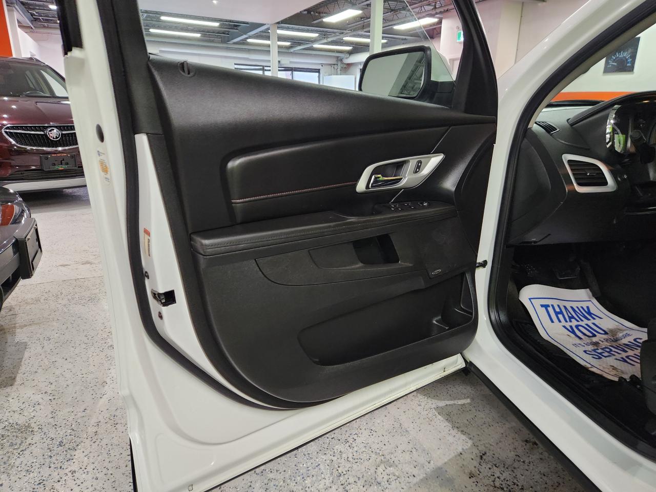 2017 GMC Terrain SLE AWD H-TED SEATS REAR CAM SUNROOF NO ACCIDENTS Photo