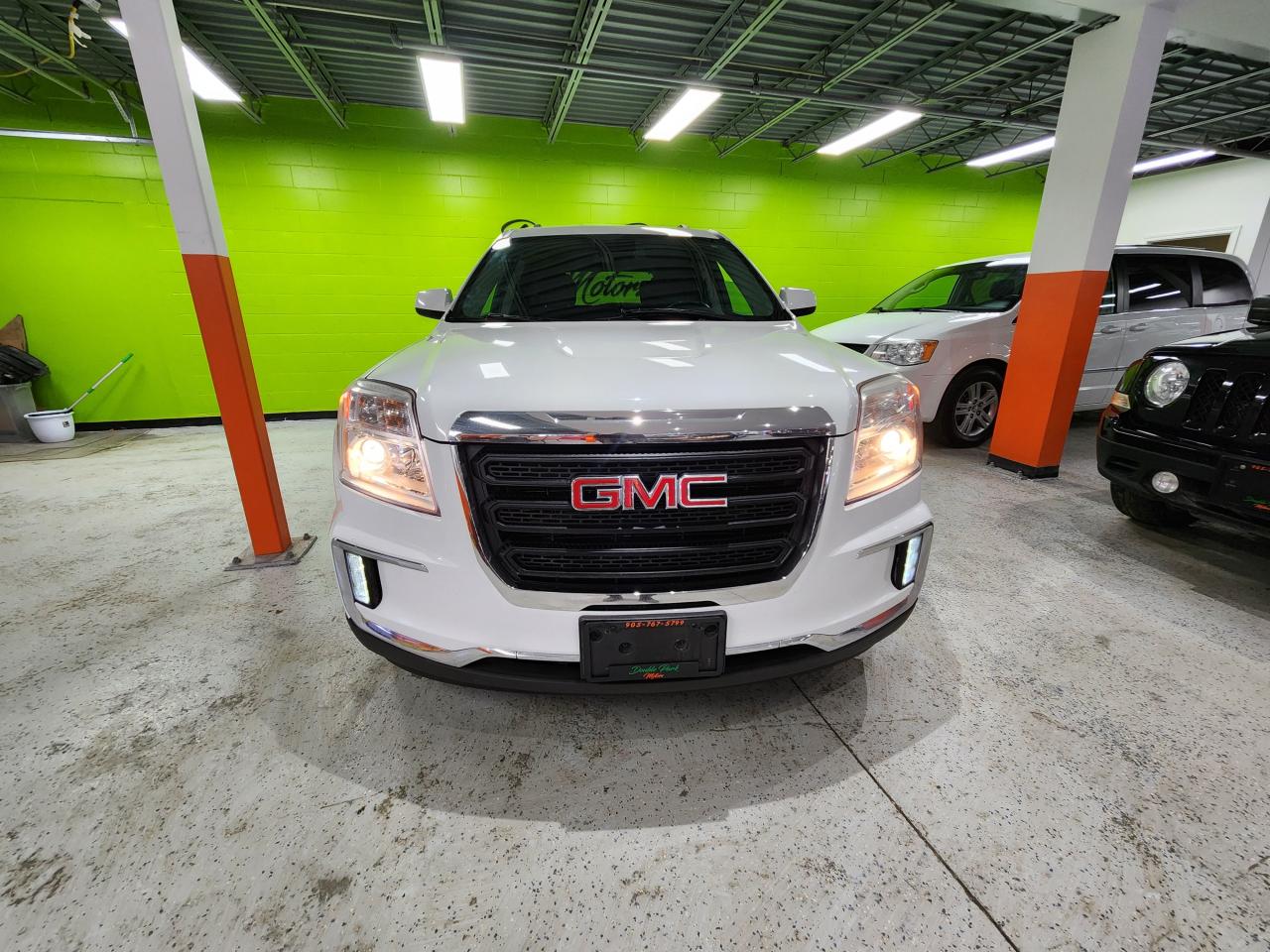 2017 GMC Terrain SLE AWD H-TED SEATS REAR CAM SUNROOF NO ACCIDENTS Photo