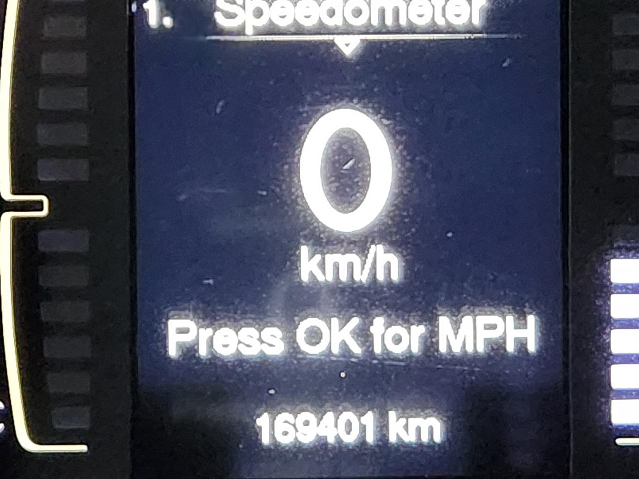 2015 Jeep Cherokee North 4X4 8.4 SCREEN POWER HATCH AUTO START Photo