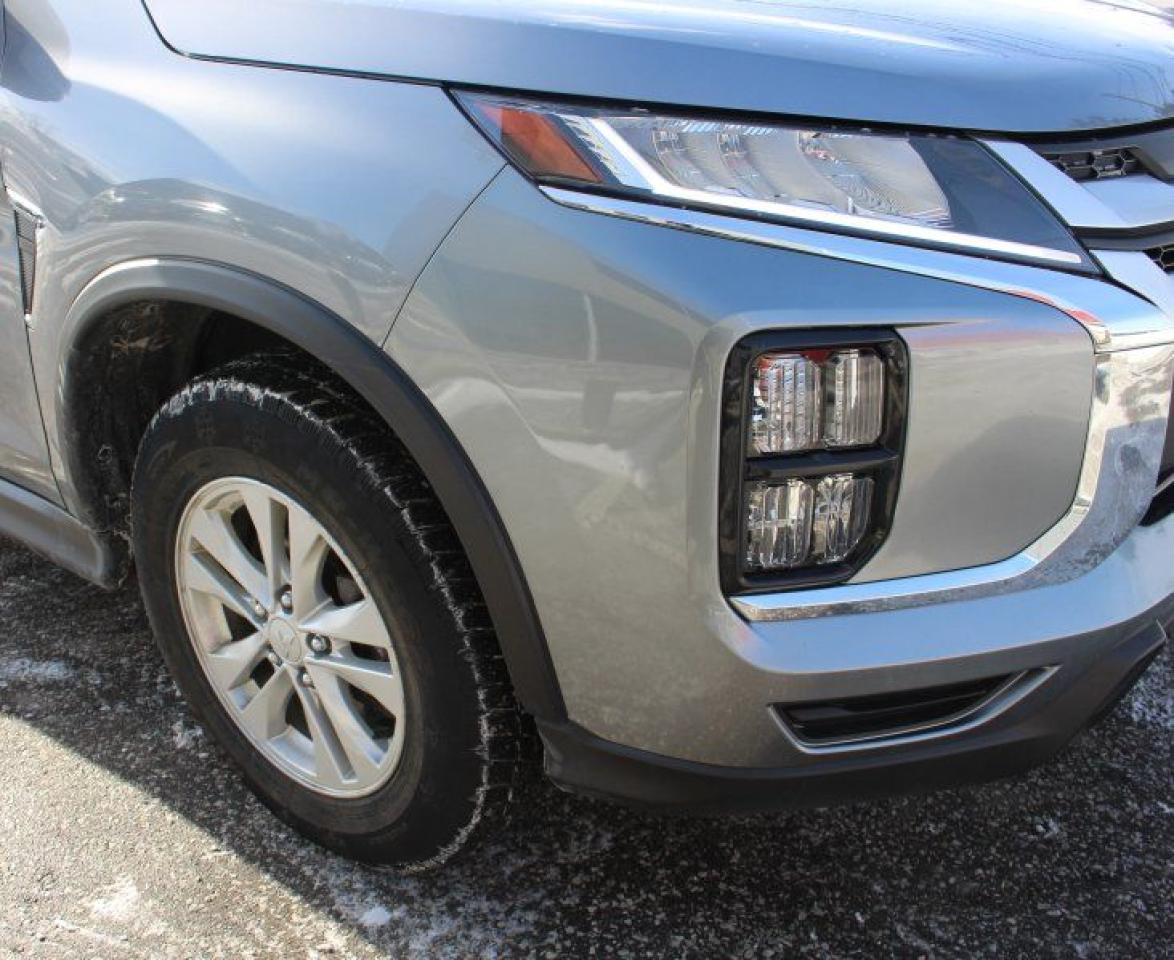 2024 Mitsubishi RVR SE*AWD*Heated Seats*CarPlay*Rear Cam*2.4L Photo