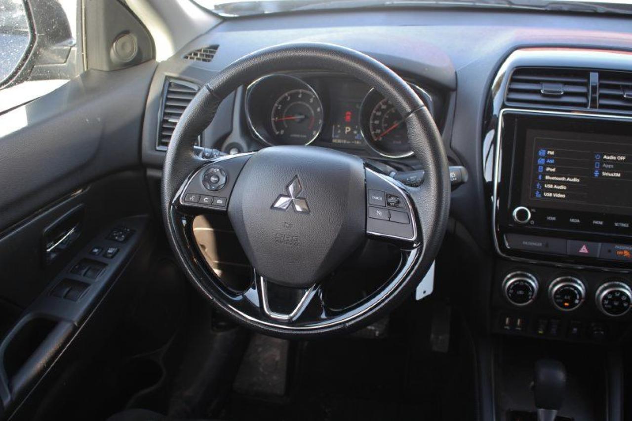 2024 Mitsubishi RVR SE*AWD*Heated Seats*CarPlay*Rear Cam*2.4L Photo