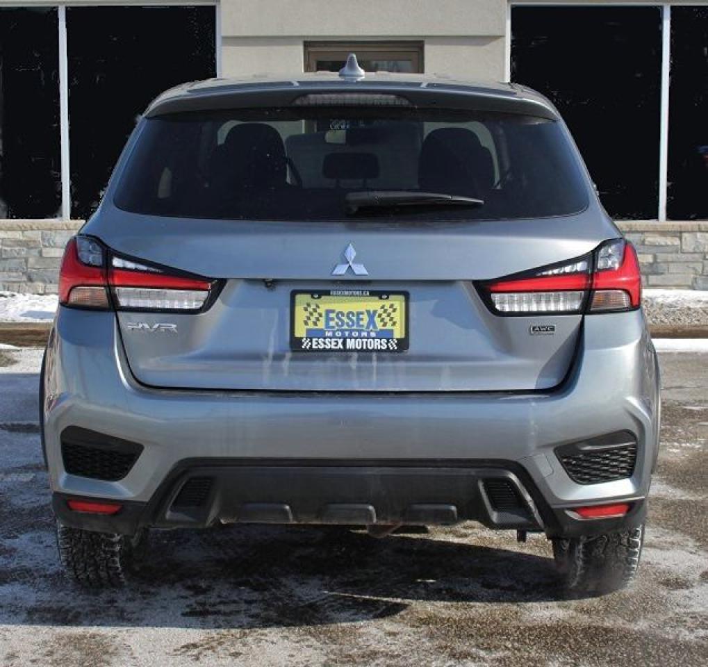 2024 Mitsubishi RVR SE*AWD*Heated Seats*CarPlay*Rear Cam*2.4L Photo