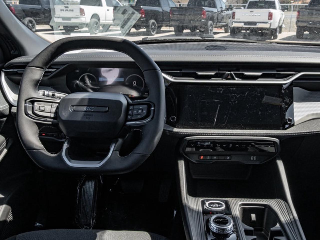 2026 Jeep Cherokee laredo Photo2