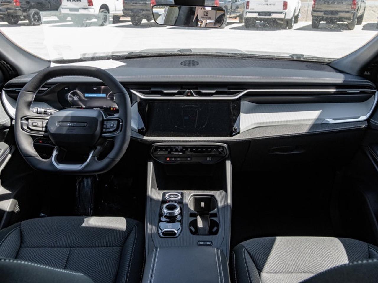 2026 Jeep Cherokee laredo Photo