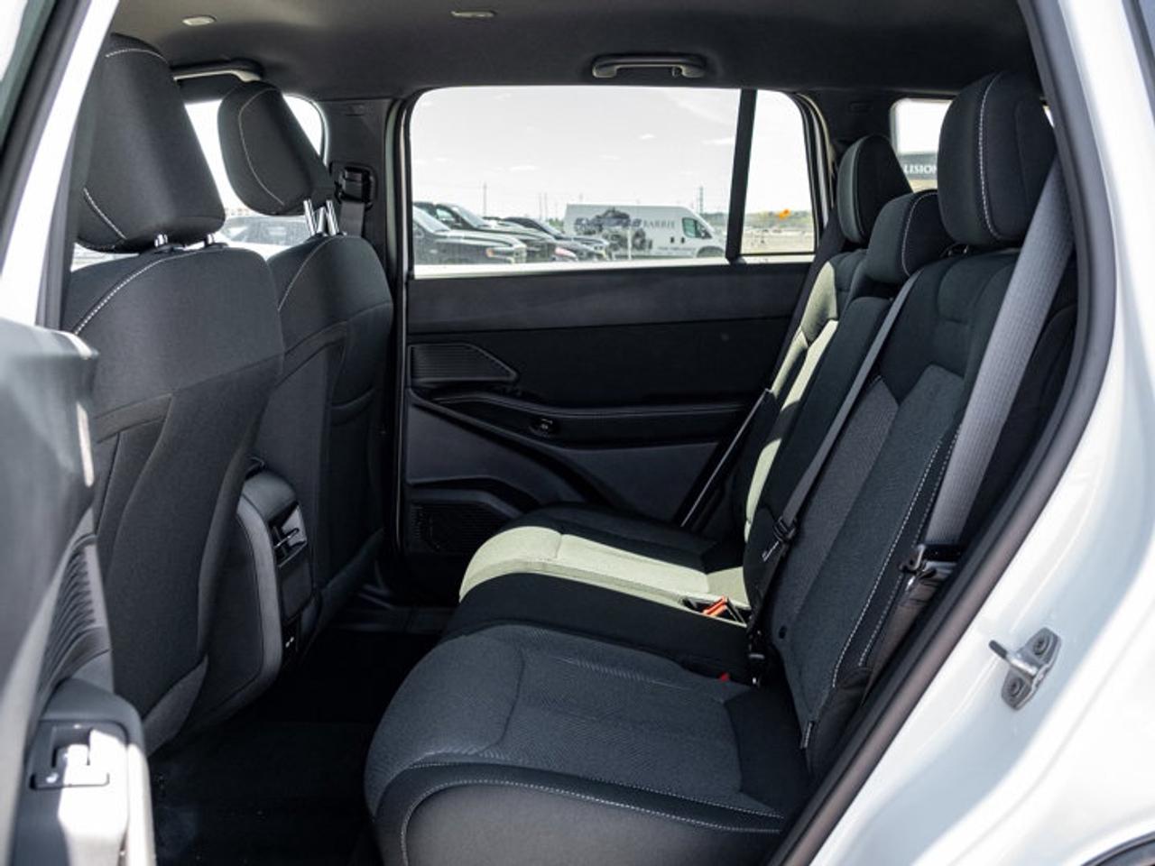2026 Jeep Cherokee laredo Photo