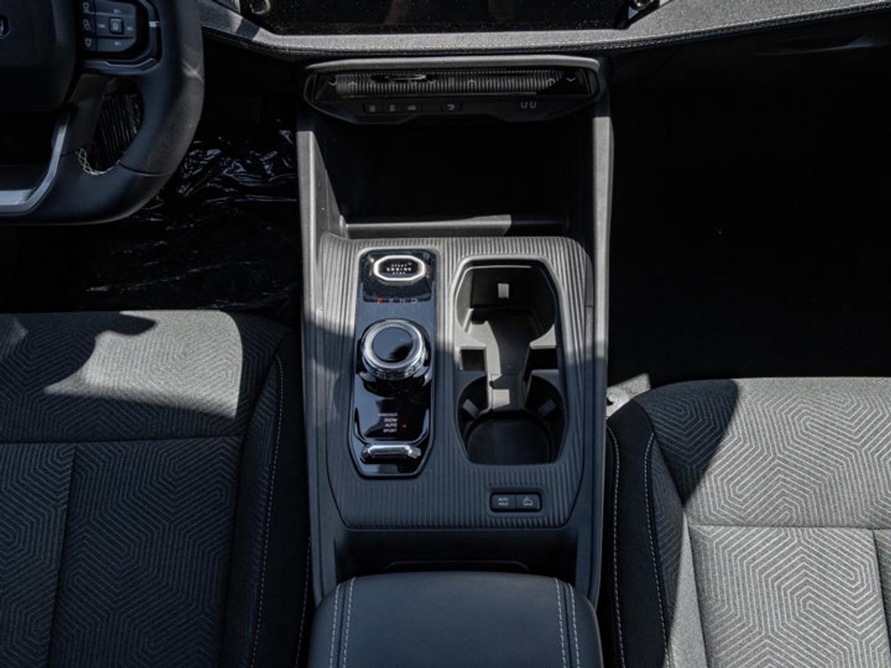 2026 Jeep Cherokee laredo Photo