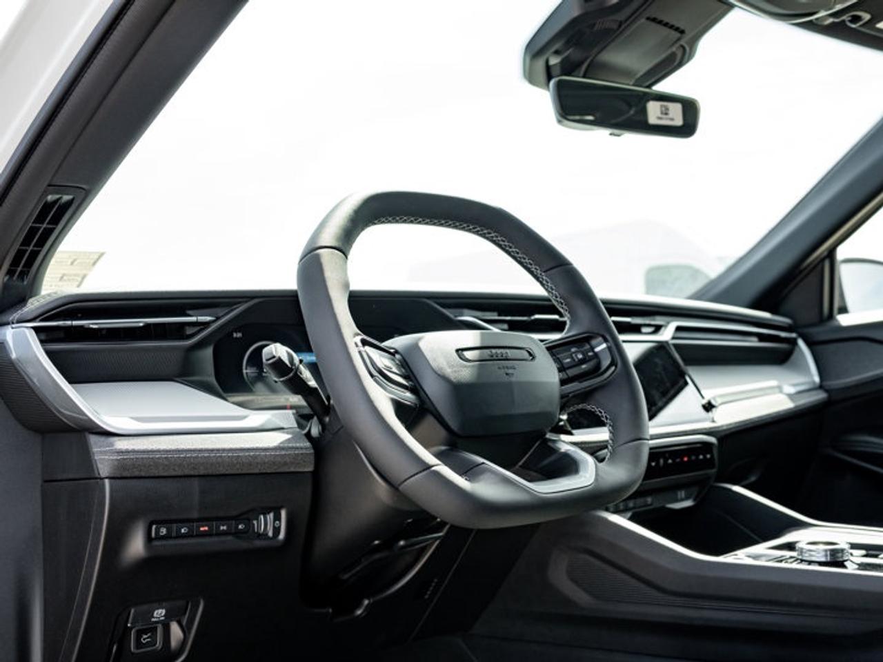 2026 Jeep Cherokee laredo Photo
