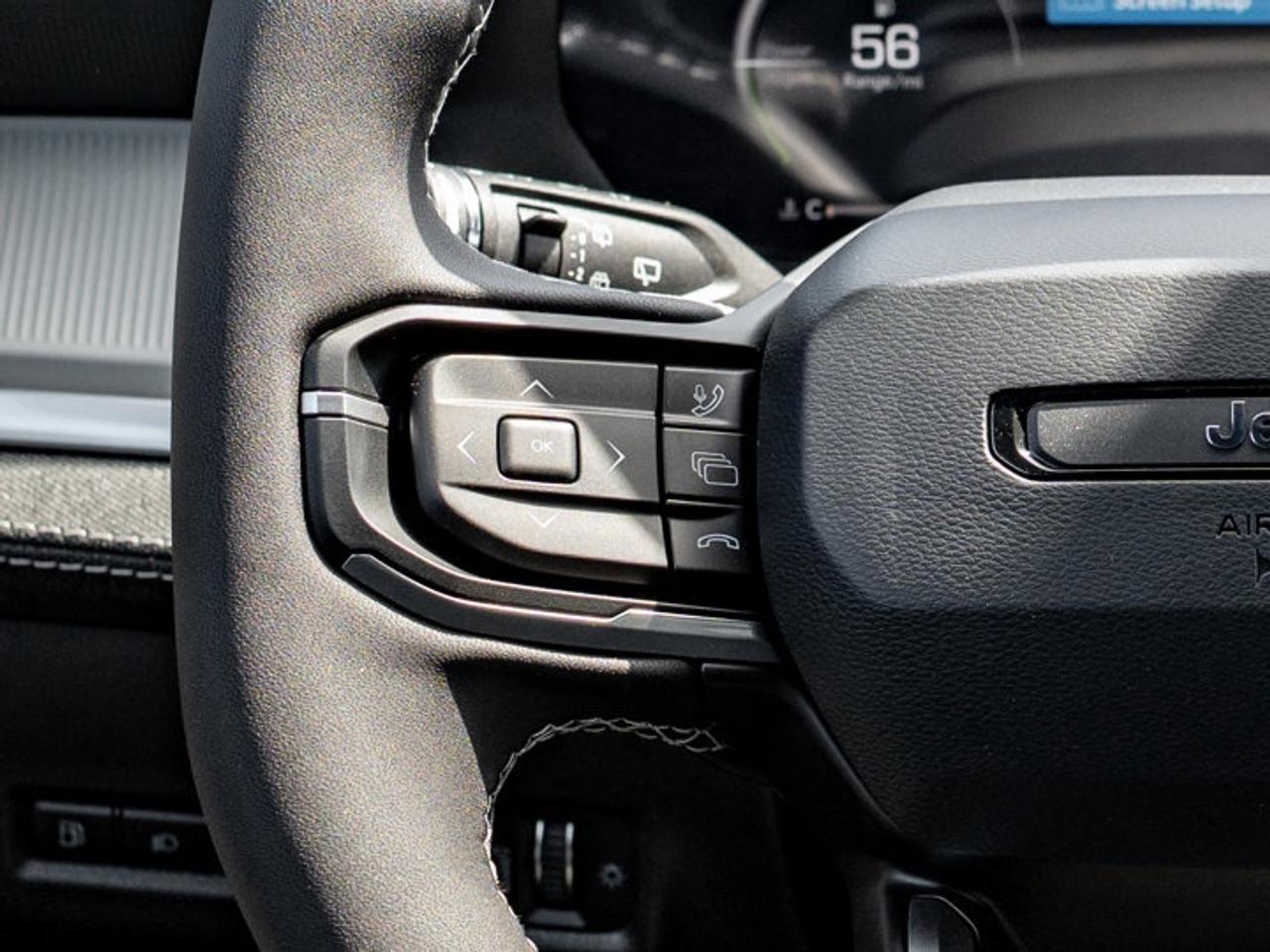 2026 Jeep Cherokee laredo Photo