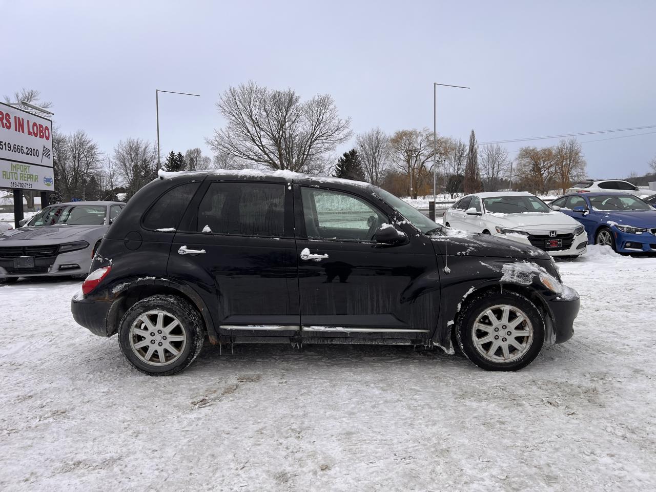 2010 Chrysler PT Cruiser CLASSIC Photo