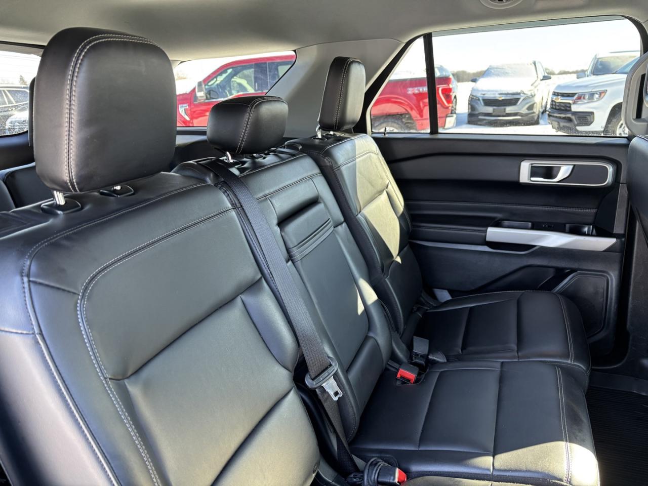 2023 Ford Explorer XLT AWD ~1 OWNER~NO ACCIDENTS~ Photo