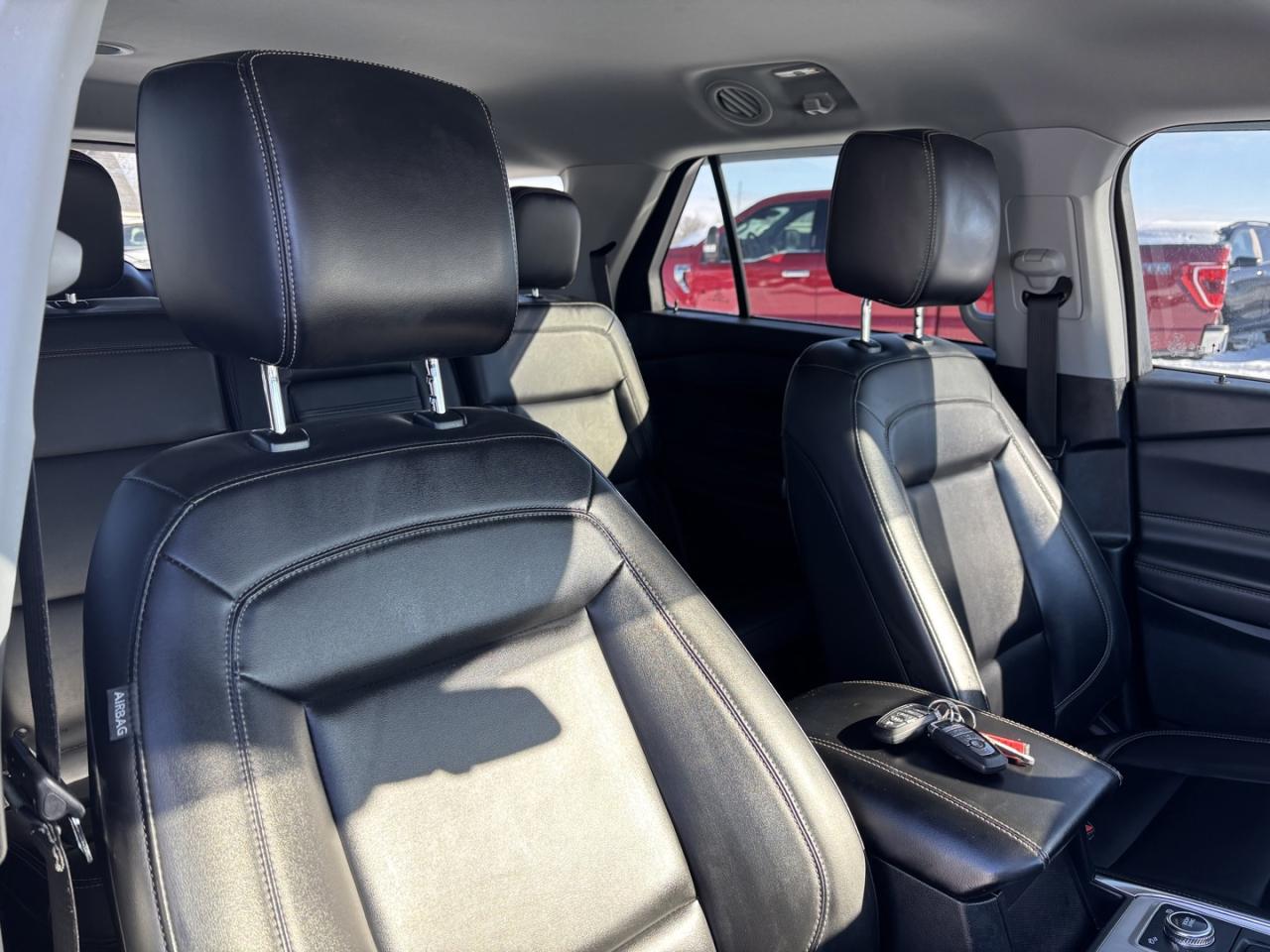 2023 Ford Explorer XLT AWD ~1 OWNER~NO ACCIDENTS~ Photo