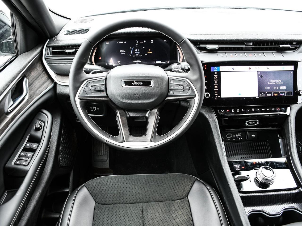 2026 Jeep Grand Cherokee  Photo