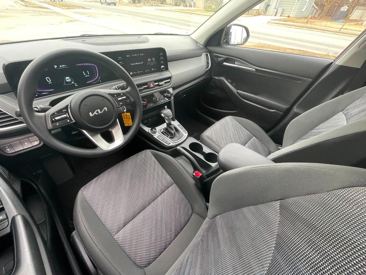 2026 Kia Seltos LX FWD Photo