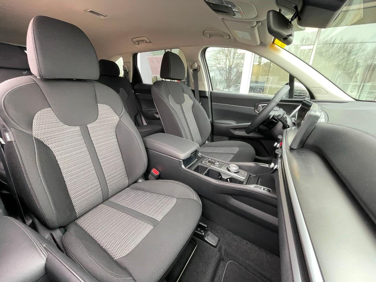 2026 Kia Sorento Plug-In Hybrid LX AWD Photo