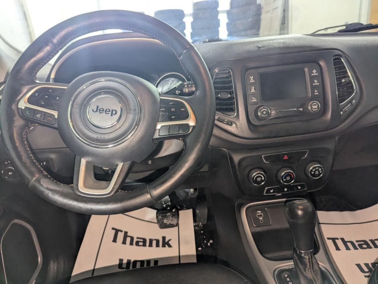 2018 Jeep Compass North WITH HEATED STEERING WHEEL!! Photo