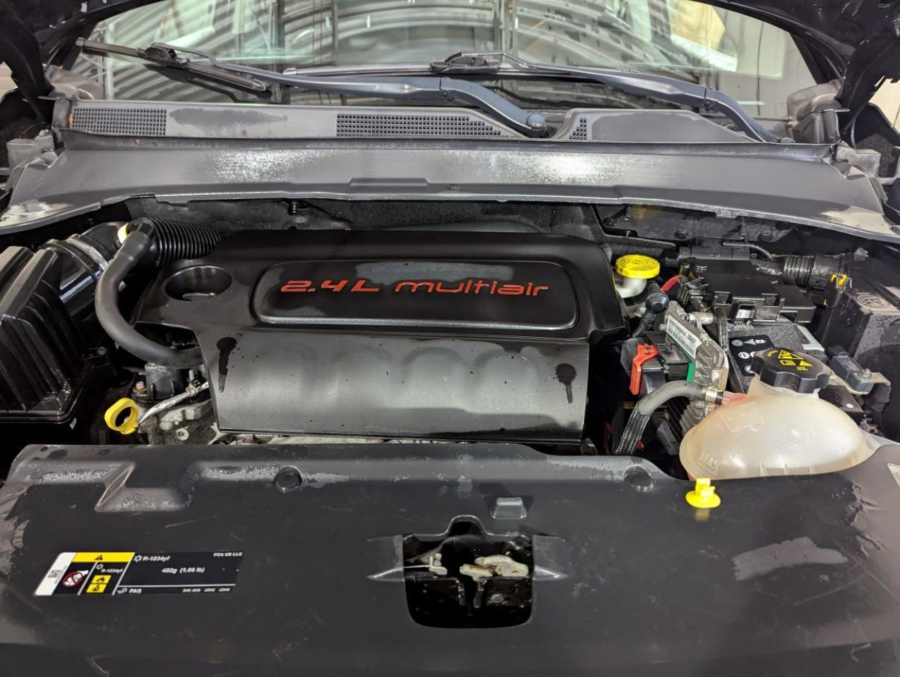 2018 Jeep Compass North WITH HEATED STEERING WHEEL!! Photo