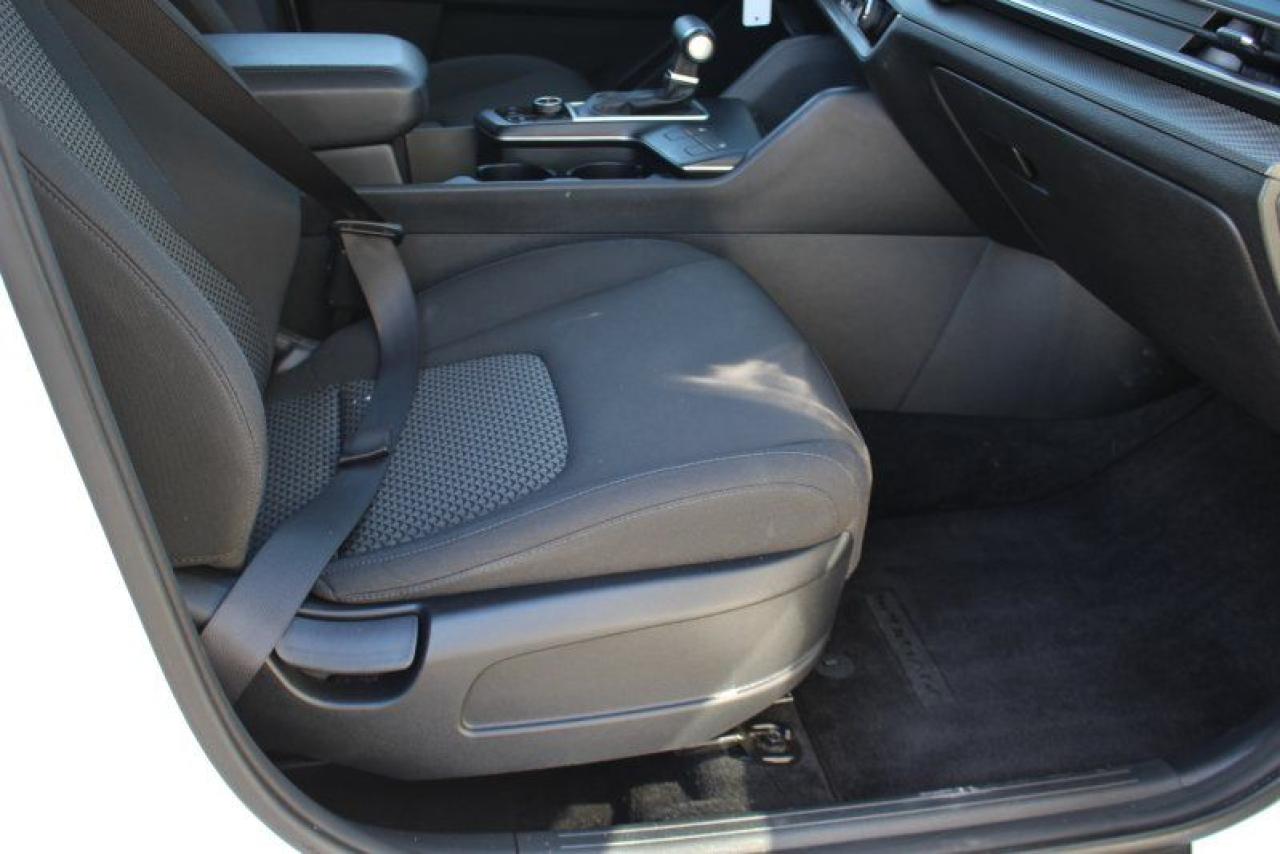 2024 Kia Sportage LX*4x4*Heated Seats*CarPlay*Rear Cam*2.4L-4cyl Photo