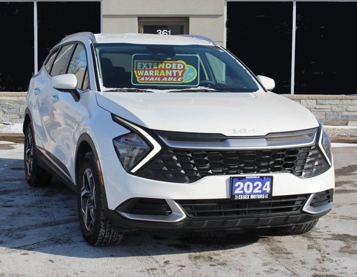 2024 Kia Sportage LX*4x4*Heated Seats*CarPlay*Rear Cam*2.4L-4cyl Photo