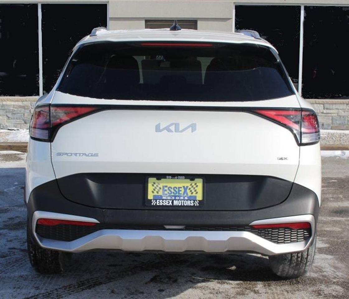 2024 Kia Sportage LX*4x4*Heated Seats*CarPlay*Rear Cam*2.4L-4cyl Photo