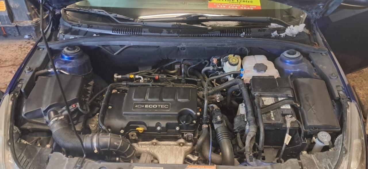 2012 Chevrolet Cruze LT Photo