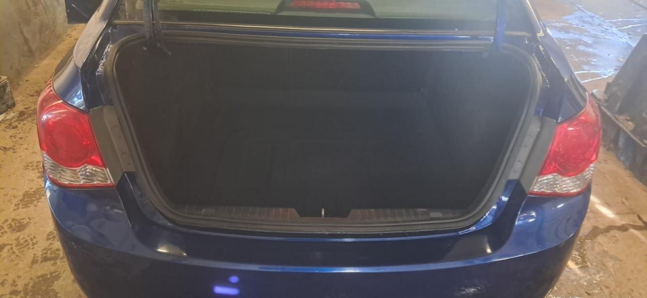 2012 Chevrolet Cruze LT Photo