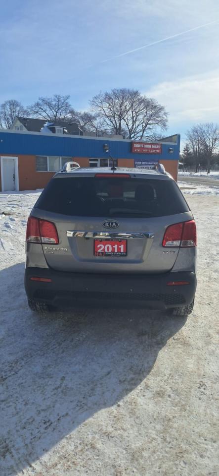 2011 Kia Sorento AWD 4dr V6 Auto EX Photo
