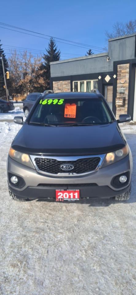 2011 Kia Sorento AWD 4dr V6 Auto EX Photo2