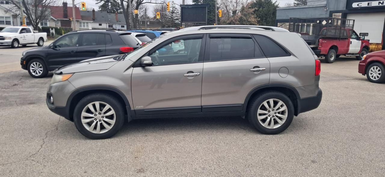 2011 Kia Sorento AWD 4dr V6 Auto EX Photo3