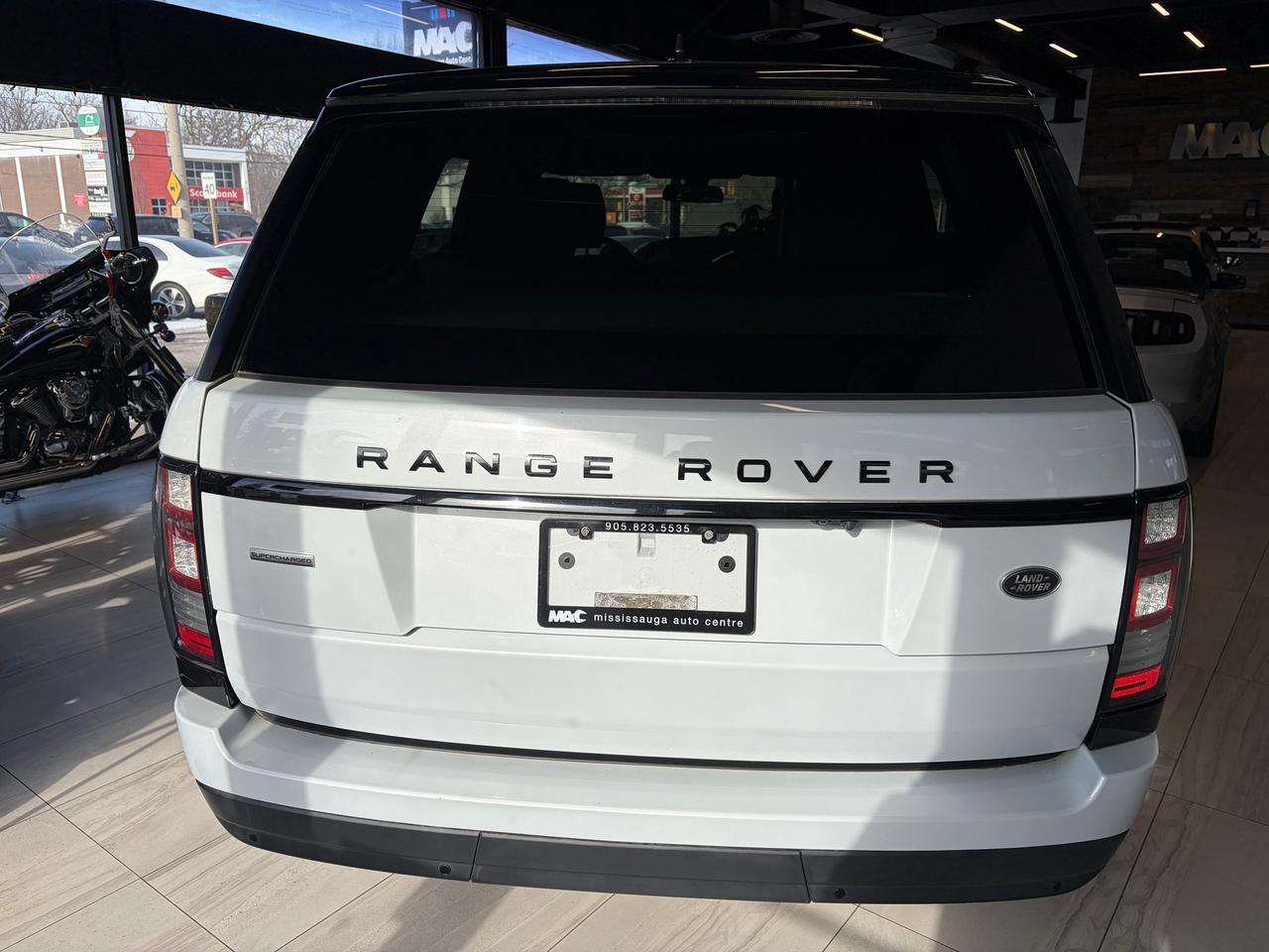 2016 Land Rover Range Rover SC Photo