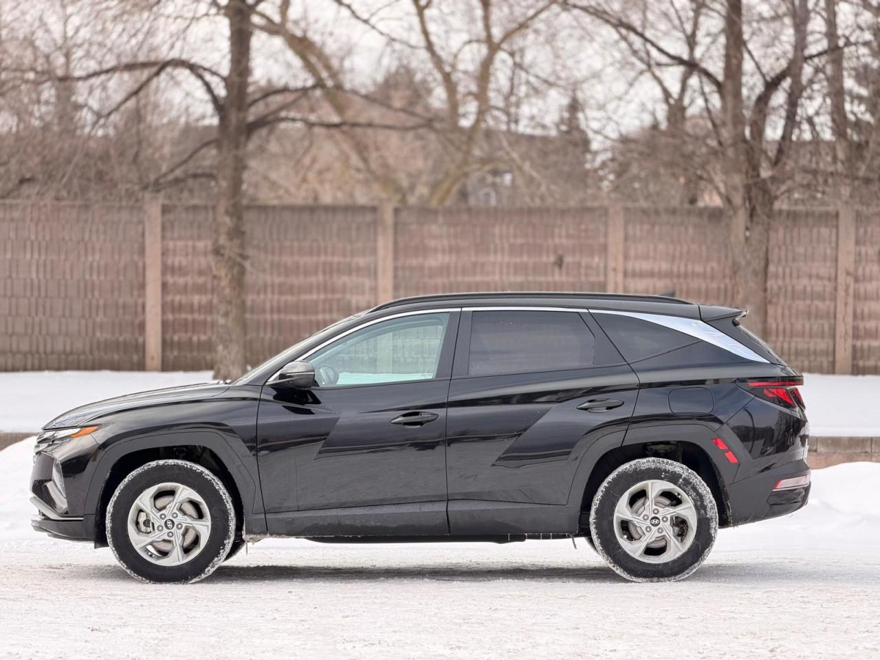 2024 Hyundai Tucson PREFERRED | ONE OWNER | CLEAN CARFAX | NO ACCIDENT Photo2