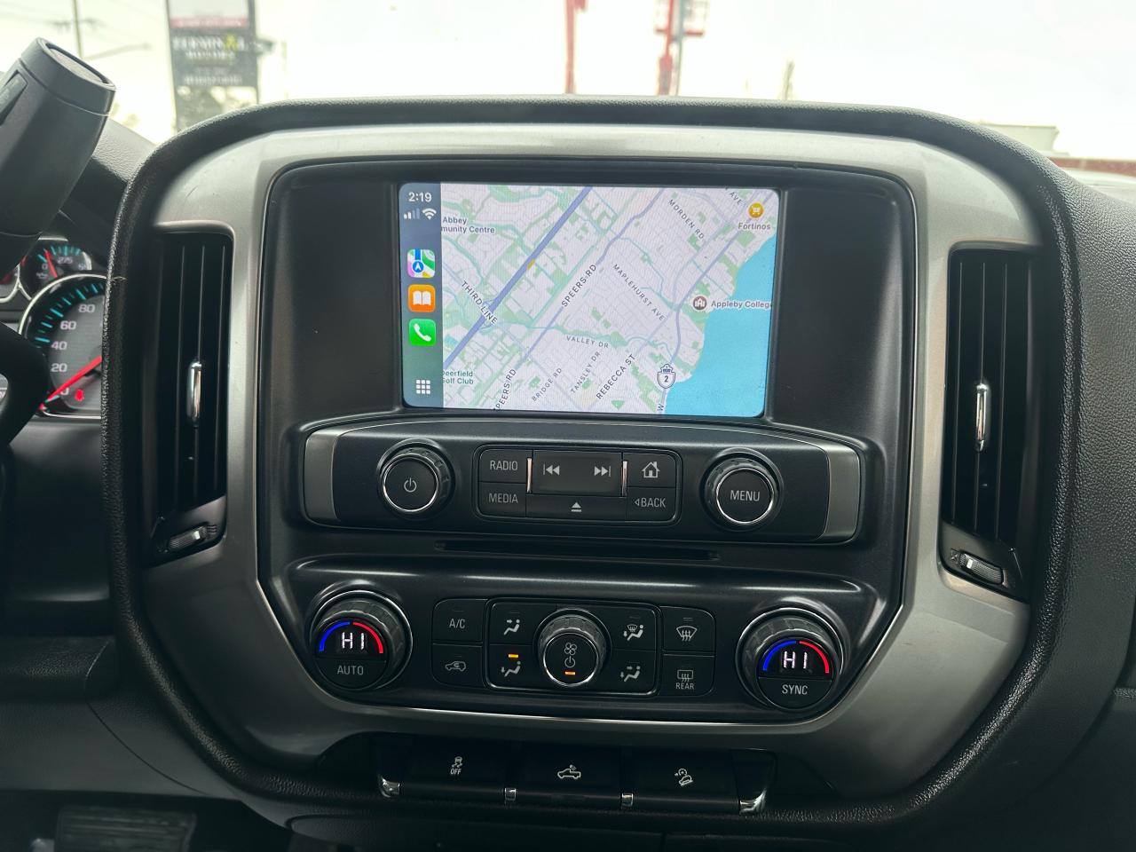 2017 Chevrolet Silverado 1500 LT Photo