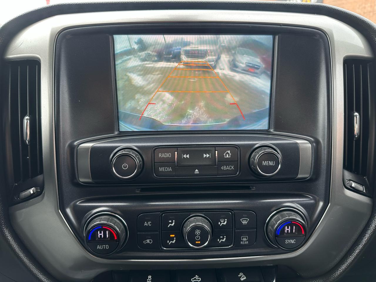 2017 Chevrolet Silverado 1500 LT Photo