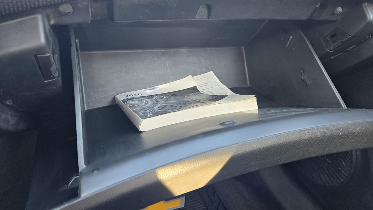 2016 Chevrolet Cruze LT Photo