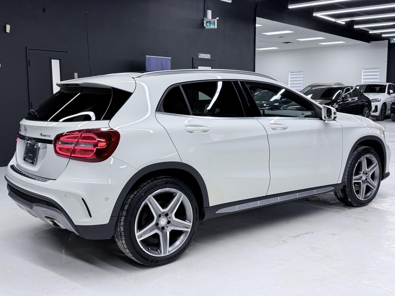 2015 Mercedes-Benz GLA AMG PKG|NAV|BACKUP|BSM|FCW|PANO|4MATIC| Photo3