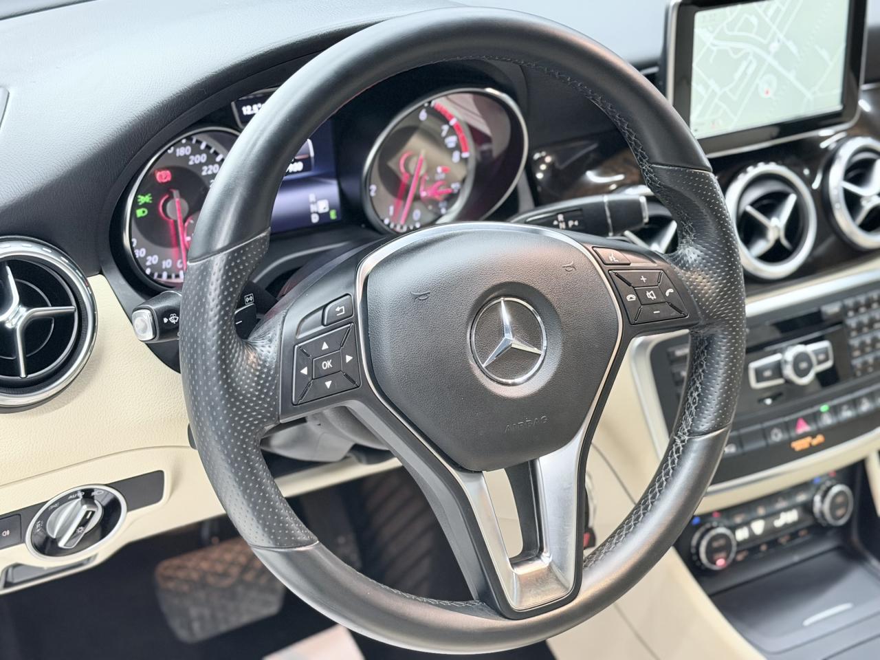 2015 Mercedes-Benz GLA AMG PKG|NAV|BACKUP|BSM|FCW|PANO|4MATIC| Photo